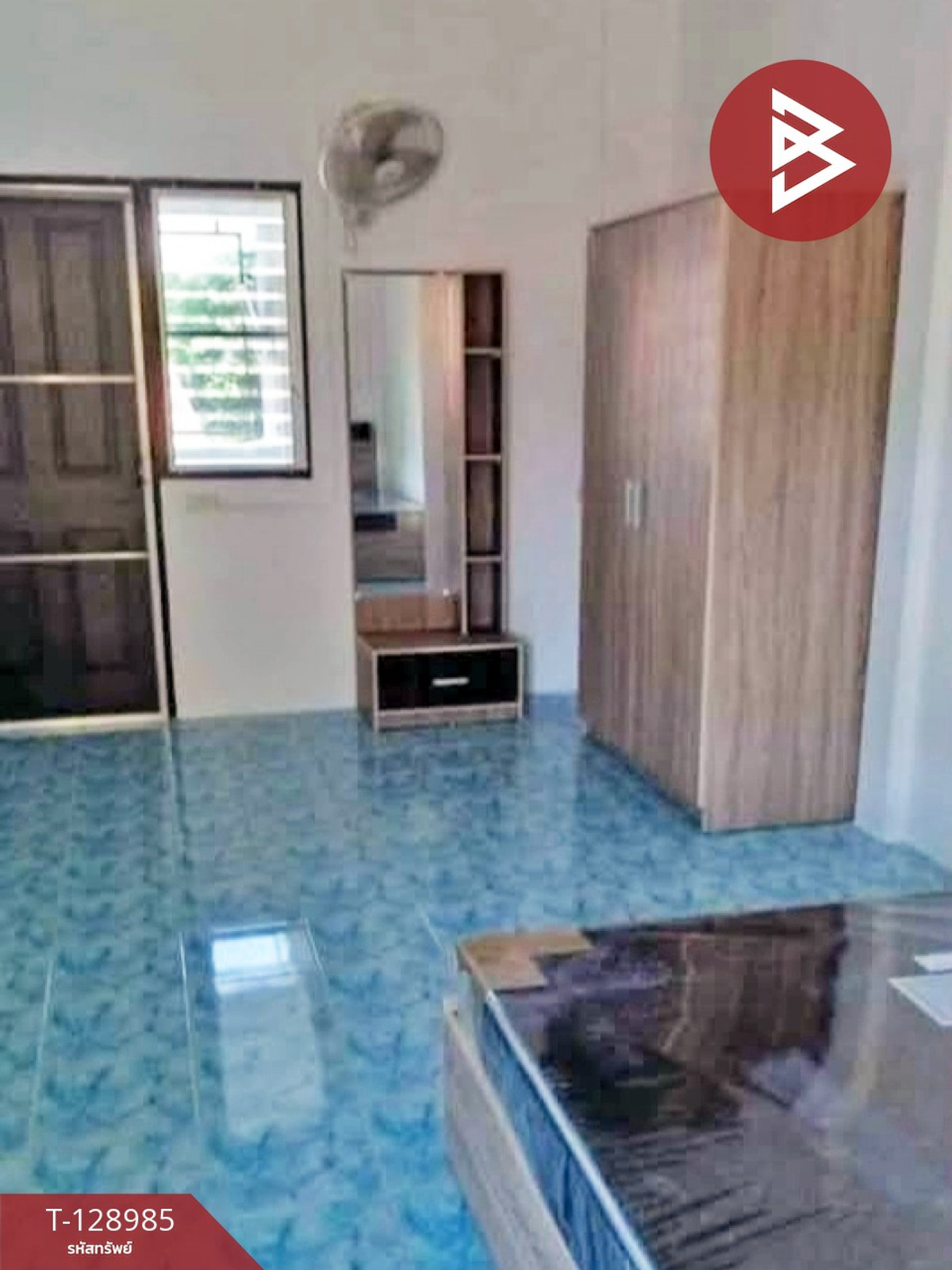 ขายอพาร์ทเม้นท์ 2 ชั้น เนื้อที่ 43 ตร.วา ในเมือง เพชรบูรณ์ พร้อมผู้เช่า