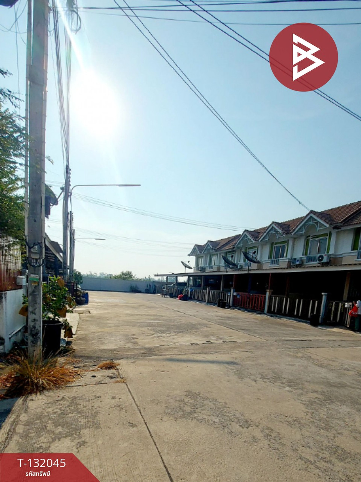 ขายทาวน์เฮ้าส์ หมู่บ้านวรัญญาวิลเลจ ชลบุรี (Varanya Village)