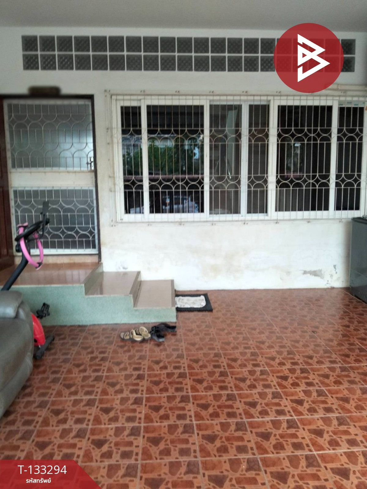 ขายทาวน์เฮ้าส์ 3 ชั้น เนื้อที่ 23.7 ตร.วา หาดใหญ่ สงขลา