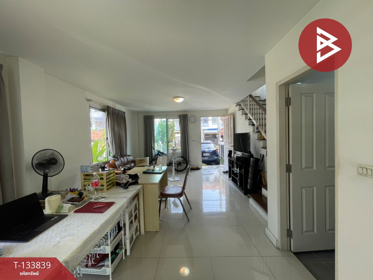 ขายทาวน์เฮ้าส์ หมู่บ้านทาวน์พลัส เทพารักษ์ (TownPlus Thepharak) สมุทรปราการ