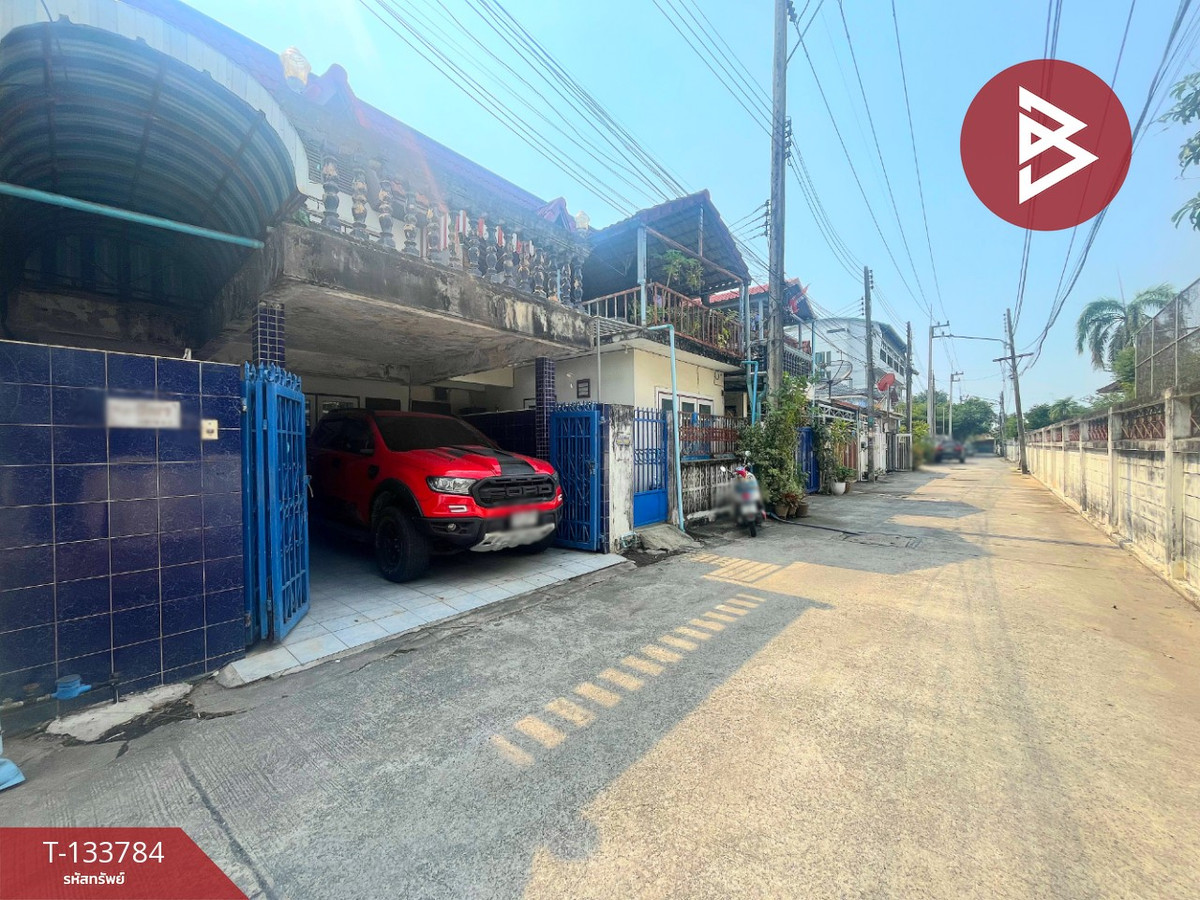 ขายทาวน์เฮ้าส์ 2 ชั้น เนื้อที่ 20 ตารางวา ซอยบ้านสวน เศรษฐกิจ ซอย 12 ชลบุรี