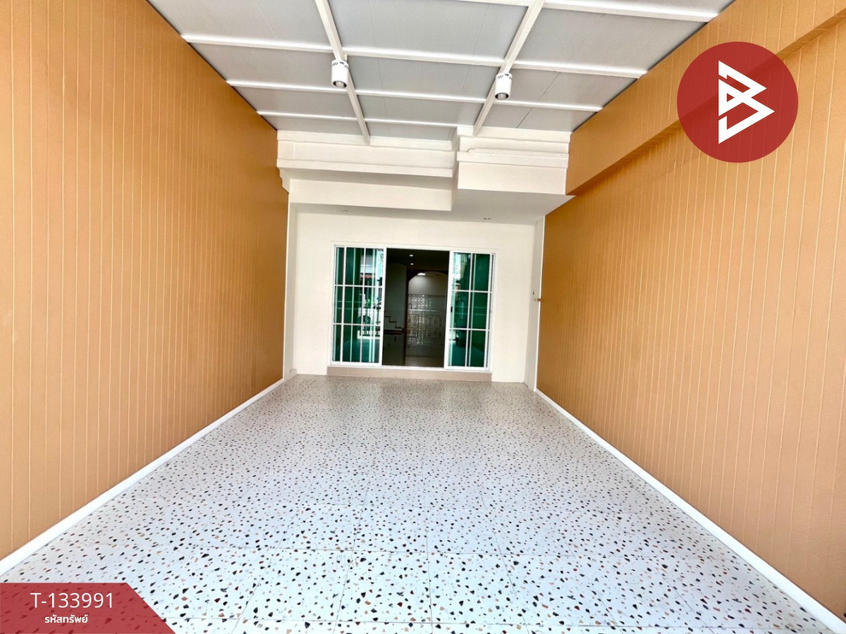 ขายทาวน์เฮ้าส์ 2 ชั้น หมู่บ้านป้อมปราการ พระสมุทรเจดีย์ สมุทรปราการ รีโนเวทใหม่