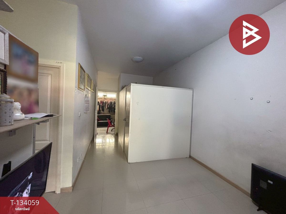 ขายทาวน์เฮ้าส์ หมู่บ้านเดอะวัลเลย์ อมตะ-พานทอง ชลบุรี พร้อมอยู่