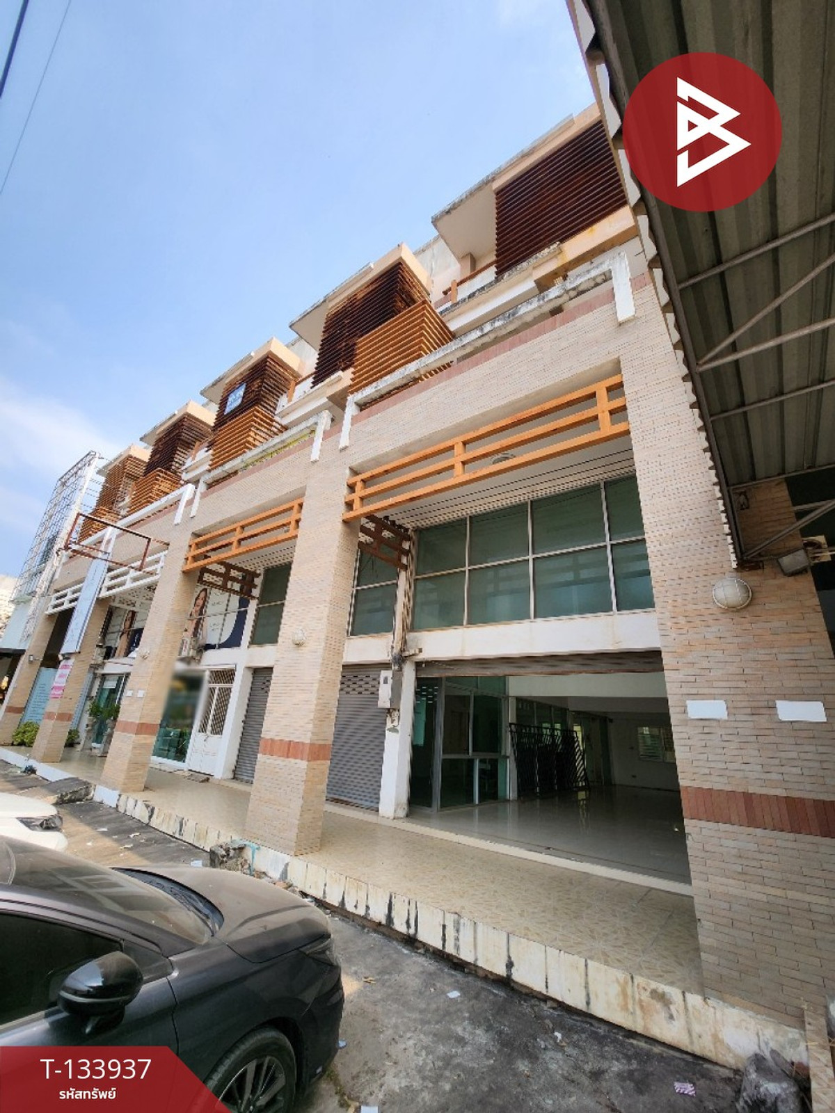 ขาย/เช่า อาคารพาณิชย์ เนื้อที่ 43.8 ตร.วา บางหญ้าแพรก สมุทรสาคร