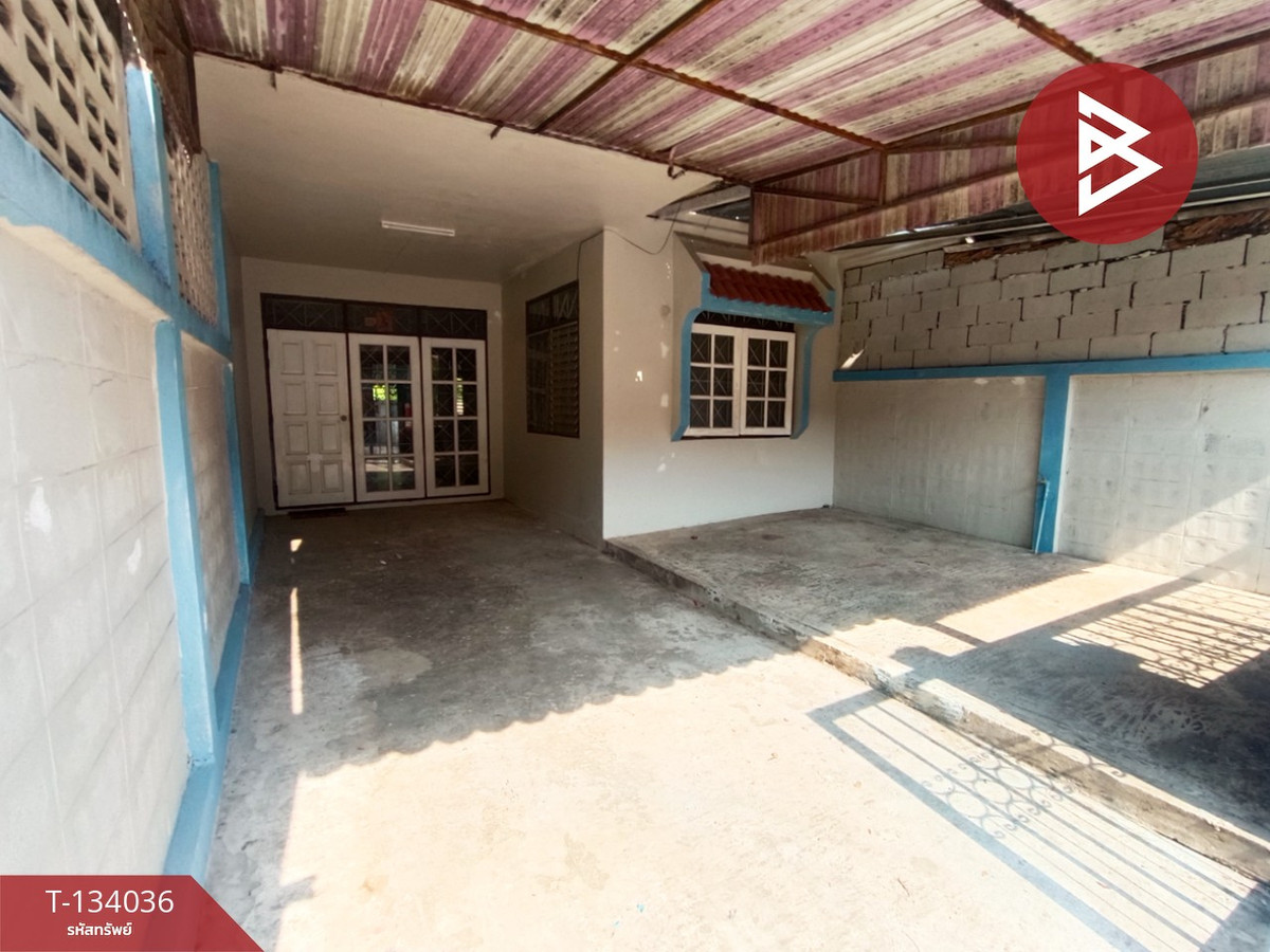 ขายทาวน์เฮ้าส์ชั้นเดียว เนื้อที่ 34.3 ตร.วา พลับพลา จันทบุรี