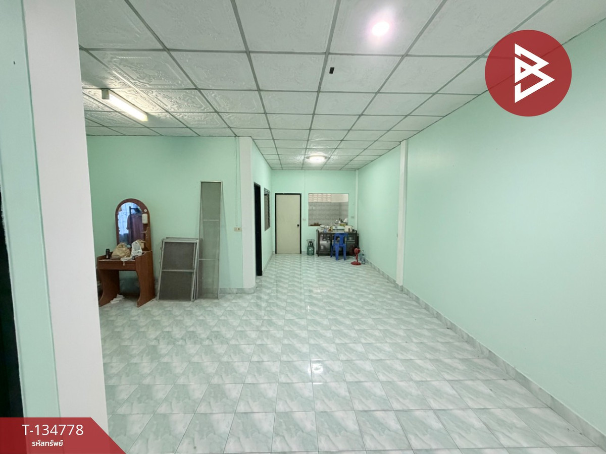 ขายทาวน์เฮ้าส์ หมู่บ้านเมืองทองแลนด์แอนด์เฮ้าส์ ศรีราชา ชลบุรี