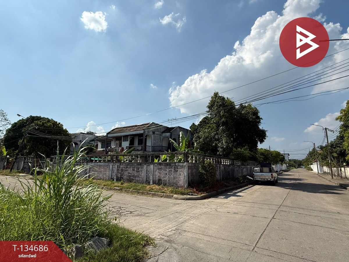 ขายที่ดิน พร้อมสิ่งปลูกสร้าง เนื้อที่ 1 งาน 52 ตร.วา พระโขนง กรุงเทพมหานคร