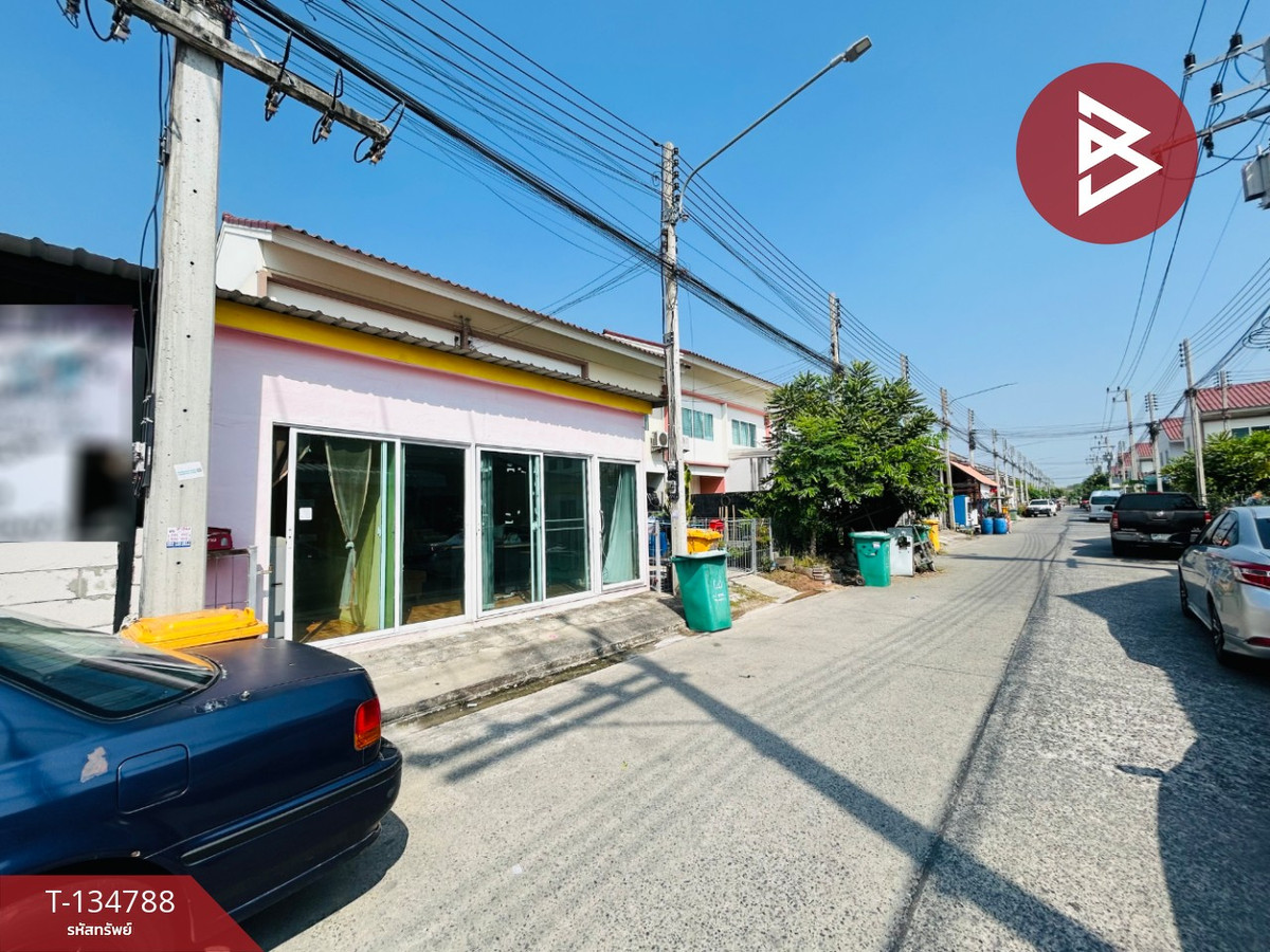 ขายทาวน์เฮ้าส์ หมู่บ้านเอื้ออาทรคลองเก้า รังสิต-นครนายก พร้อมอยู่