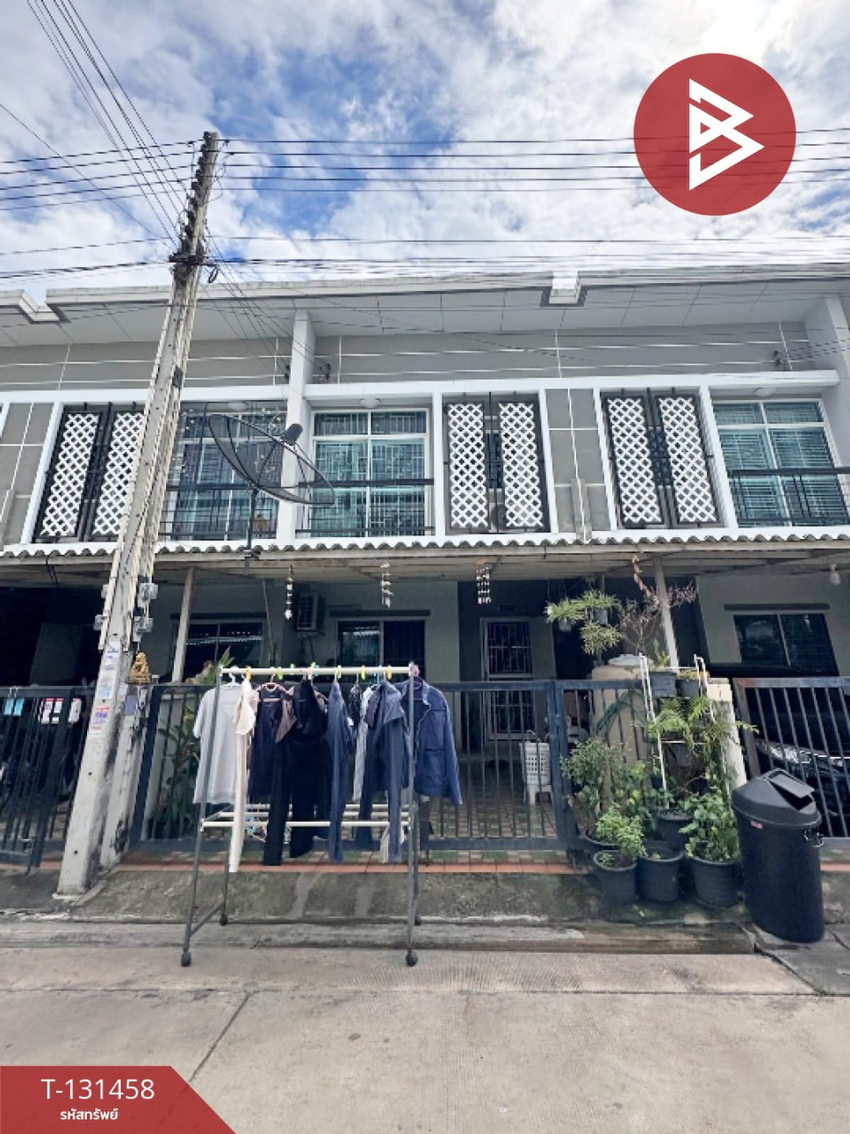 ขายทาวน์เฮ้าส์ หมู่บ้านประภัสสร พรีซีโอ พลัสวัน (Prapassorn Preseo Plus One) พานทอง ชลบุรี