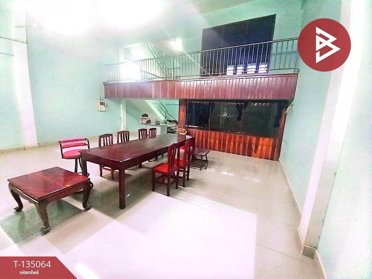 ขายอาคารพาณิชยย์ 2 ชั้นครึ่ง 2 คูหา ท่าม่วง กาญจนบุรี