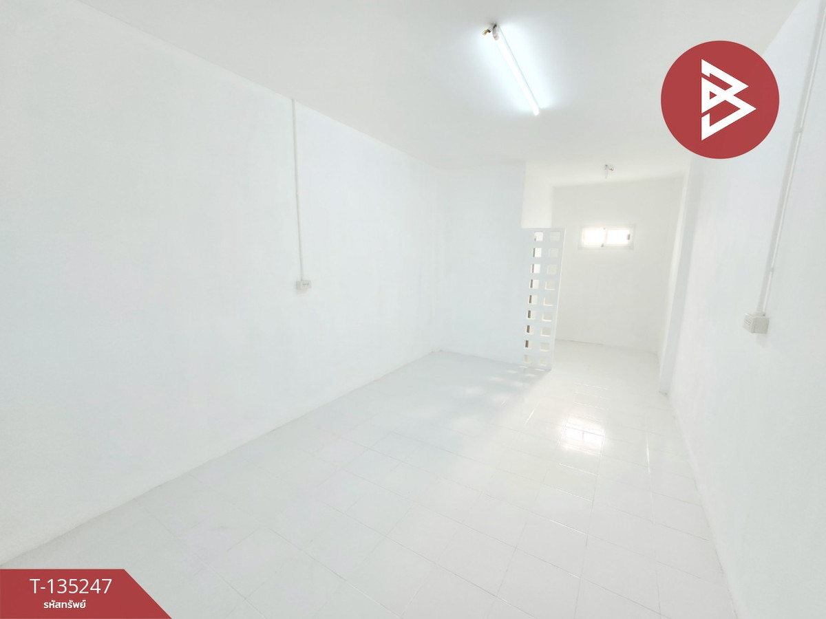 ขายอพาร์ทเม้นท์ 2 ชั้น เนื้อที่ 1 งาน 34 ตร.วา สวนป่าน นครปฐม