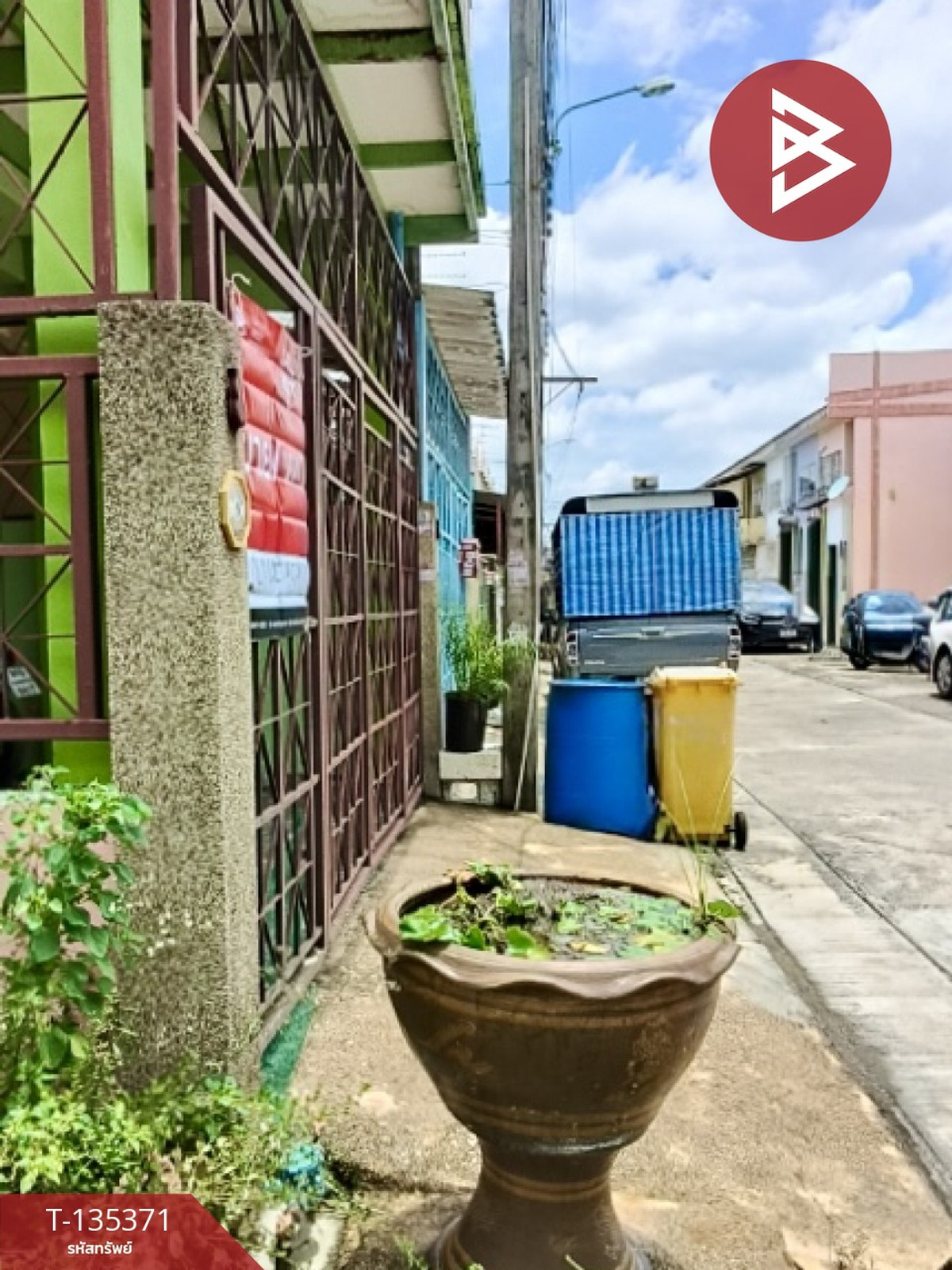 ขายทาวน์เฮ้าส์ หมู่บ้านวังทอง เพชรเกษม 77 หนองแขม กรุงเทพมหานคร