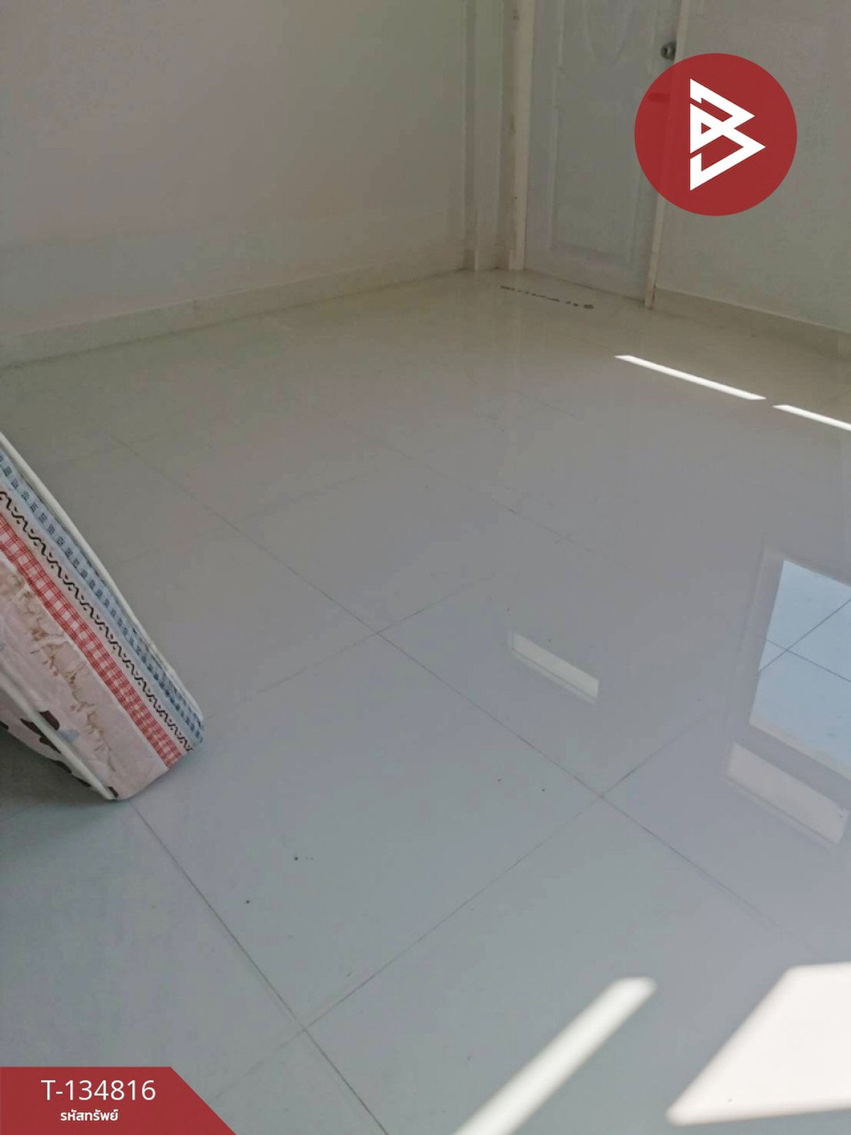 ขายทาวน์เฮ้าส์ เนื้อที่ 28 ตารางวา สัตหีบ ชลบุรี