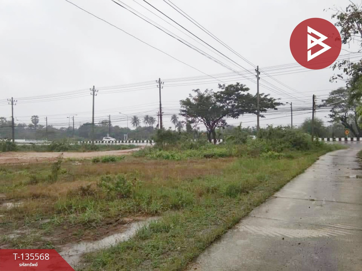 ขายที่ดิน เนื้อที่ 1 งาน 82.7 ตารางวา อ.ปราณบุรี ประจวบคีรีขันธ์ ติดถนนเพชรเกษม