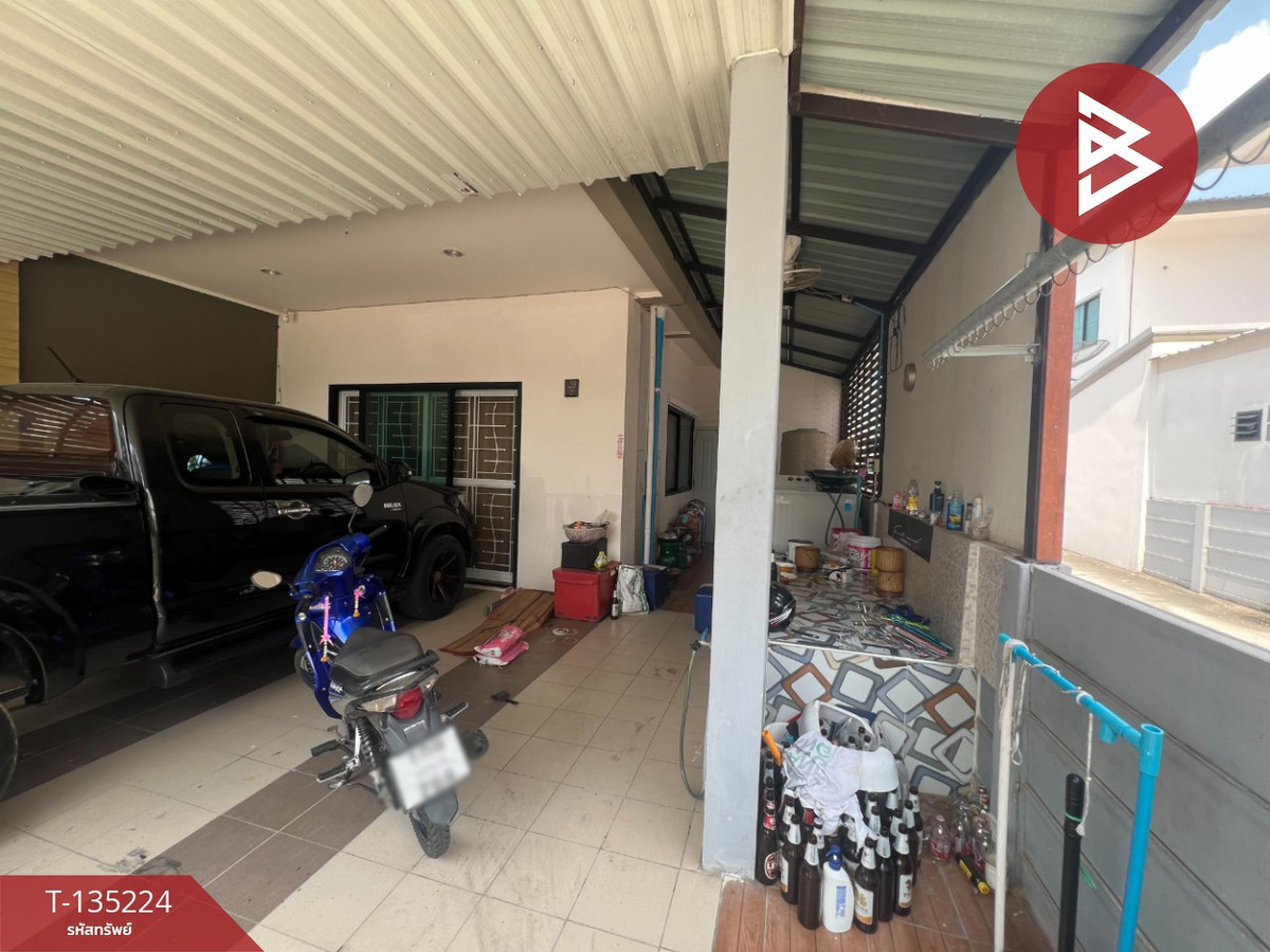 ขายทาวน์เฮ้าส์ หมู่บ้านแสนรัก 6 พานทอง ชลบุรี