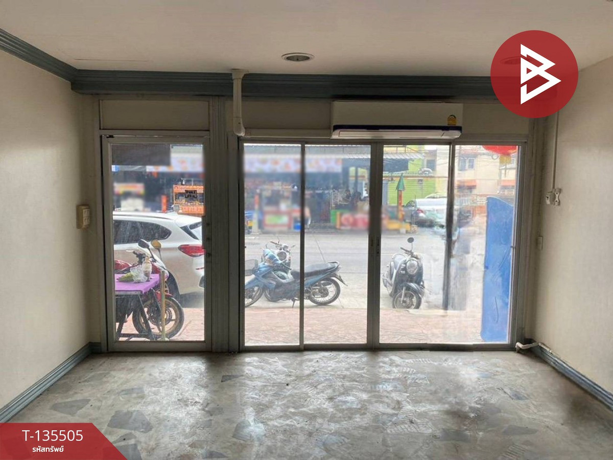ขายอาคารพาณิชย์ 4 ชั้น เนื้อที่ 15.3 ตร.วา สมุทรปราการ ใกล้ BTS ทิพวัล