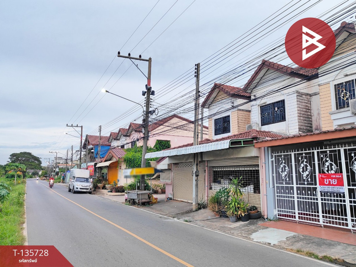 ขายด่วนทาวน์เฮ้าส์ 2 ชั้น เนื้อที่ 18.7 ตารางวา ท่าไข่ ฉะเชิงเทรา