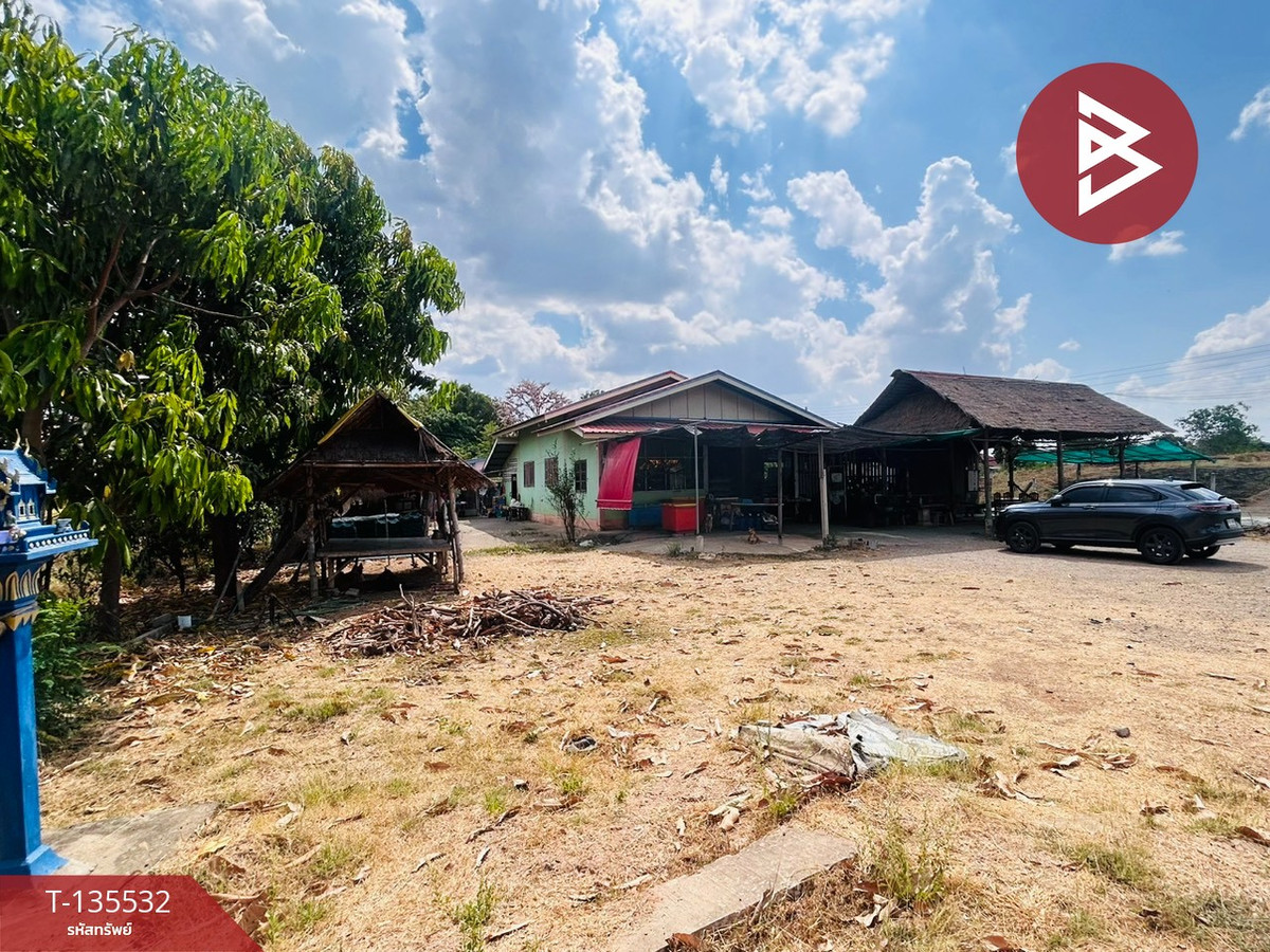 ขายบ้านเดี่ยวพร้อมที่ดิน เนื้อที่ 367 ตารางวา บ้านโคกตายอ จ.เพชรบูรณ์