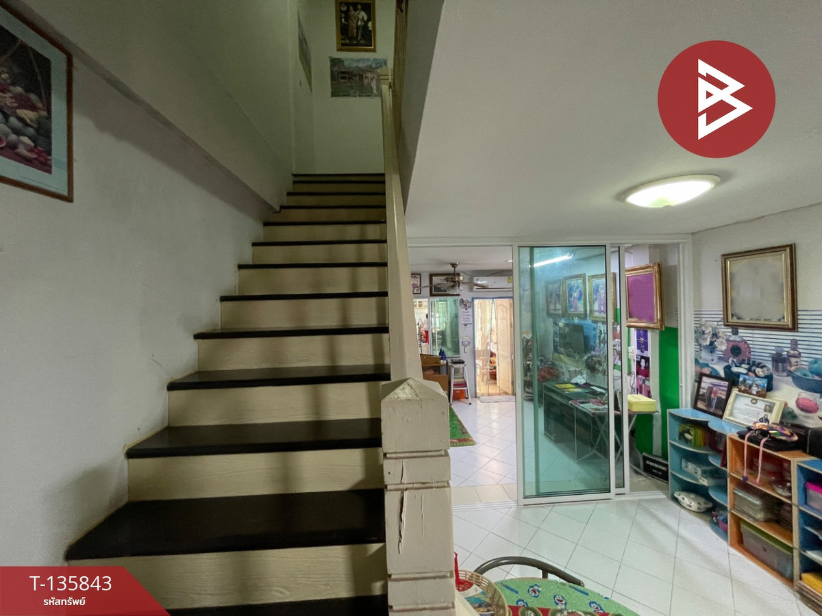 ขายทาวน์เฮ้าส์ หมู่บ้านปิยวรารมย์ เฟส3 ไทรน้อย นนทบุรี