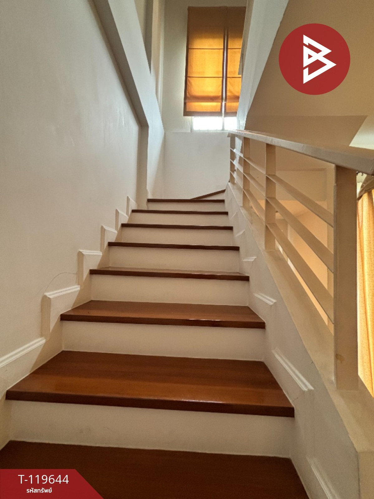 ขายทาวน์โฮม 3 ชั้น โครงการบ้านกลางเมือง สวิสทาวน์ เกษตร-นวมินทร์ กรุงเทพฯ