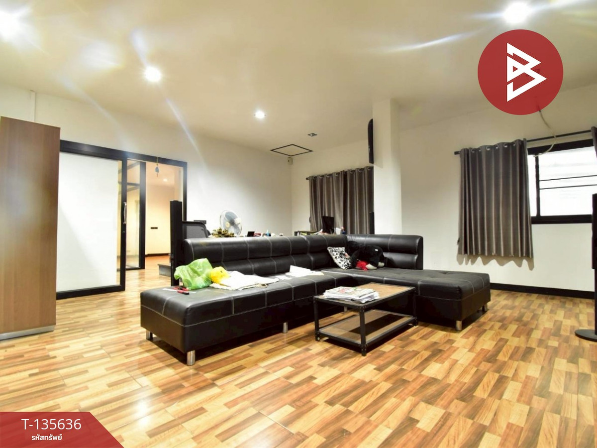 ขายโกดังพร้อมออฟฟิศ เนื้อที่ 90 ตารางวา มีนบุรี กรุงเทพฯ ทำเลดี