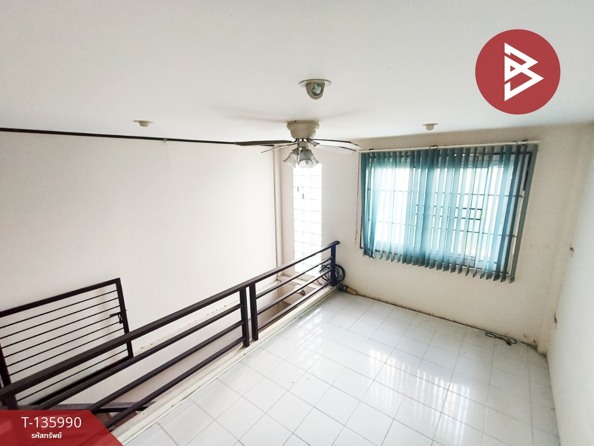 ขายอาคารพาณิชย์ เนื้อที่ 22 ตร.วา เสม็ด ชลบุรี