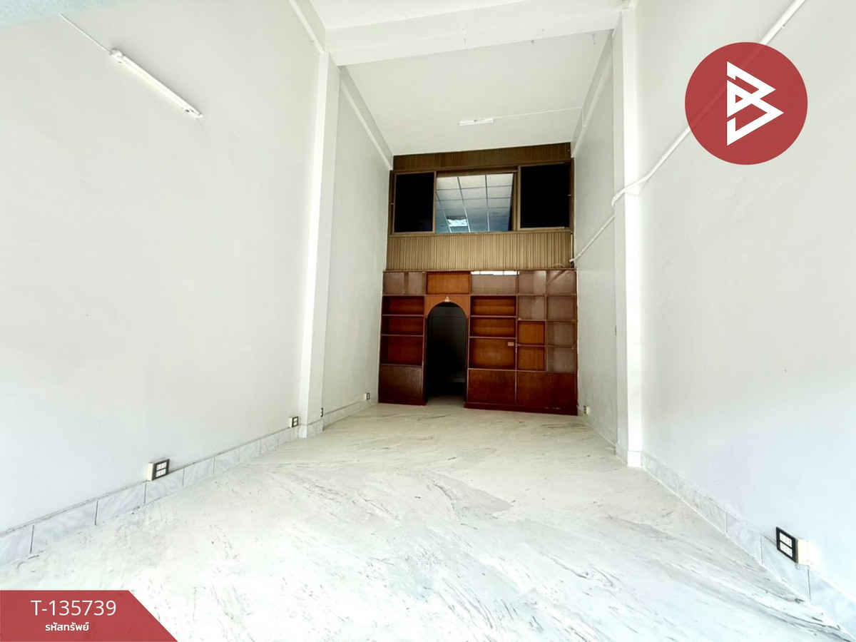 ขายอาคารพาณิชย์ เนื้อที่ 24 ตารางวา ต.หนองบัว เมืองจันทบุรี ใกล้ชุมชนขนมแปลก