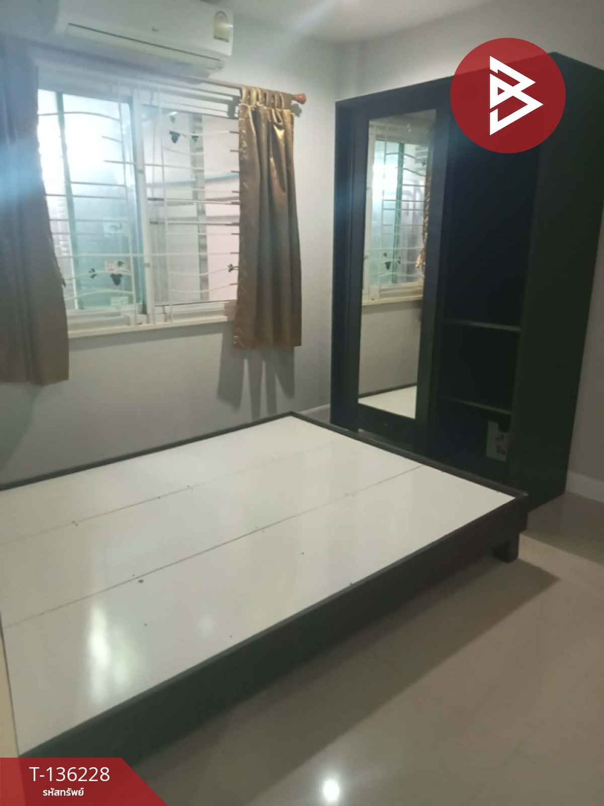 ขายทาวน์เฮ้าส์ หมู่บ้านเซนสิริทาวน์ 1 สุขุมวิท-แยกเจ (Censiri Town 1) ชลบุรี