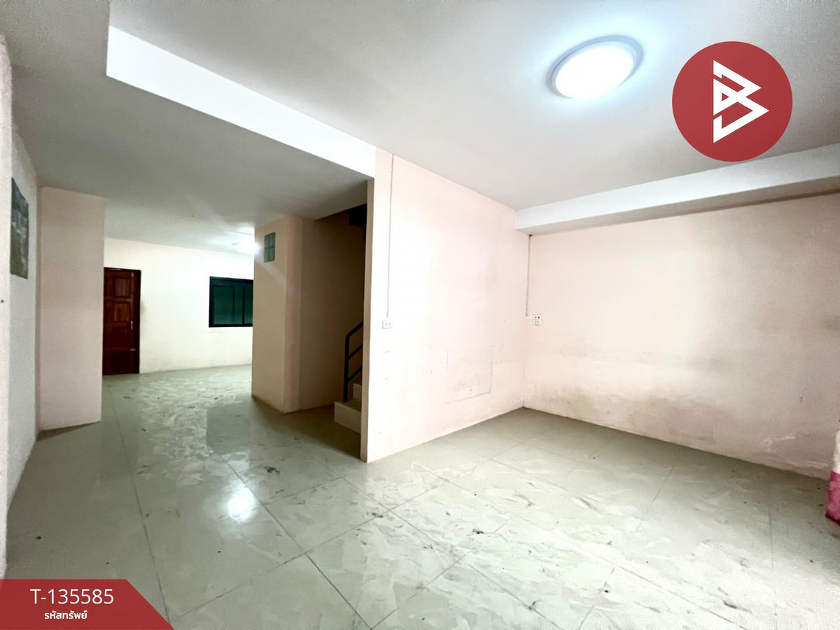 ขายทาวน์เฮ้าส์ หมู่บ้านเดอะโฮมพาร์ค พานทอง ชลบุรี