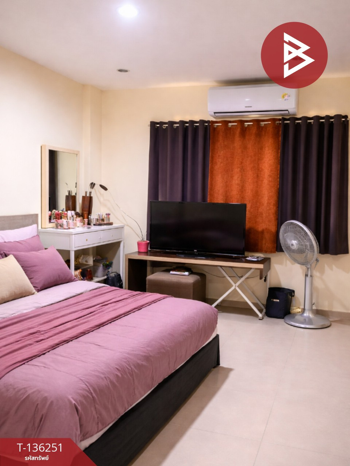 ขายทาวน์เฮ้าส์ หมู่บ้านจิตรณรงค์21 กระทุ่มล้ม 32 กรุงเทพมหานคร