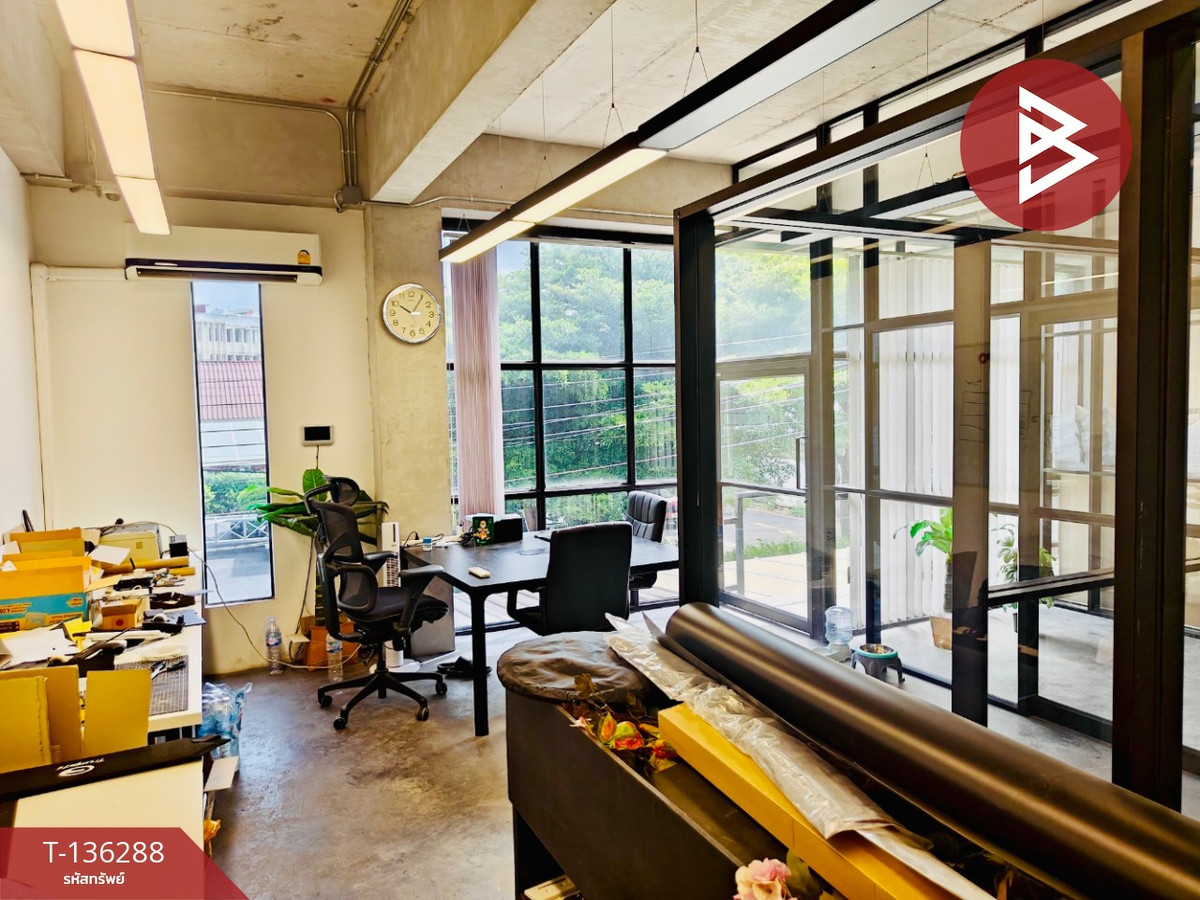 ขายอาคารสำนักงาน 3 ชั้น เนื้อที่ 100 ตร.วา ซอยแบริ่ง 66/2 สมุทรปราการ ทำเลดี