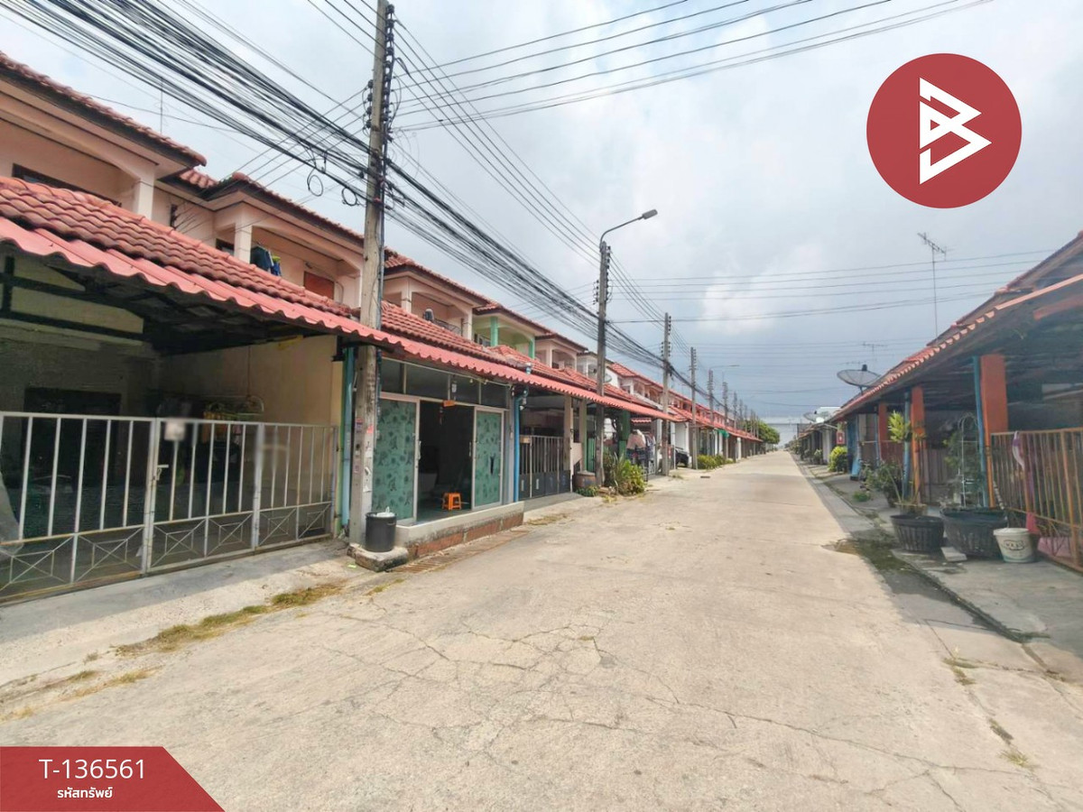 ขายทาวน์เฮ้าส์ หมู่บ้านสุขใจวิลล่า1 ชลบุรี พร้อมอยู่