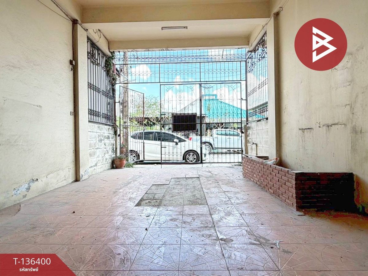 ขายทาวน์เฮ้าส์ ซ.นวลจันทร์16 เนื้อที่ 21 ตร.วา บางกะปิ กรุงเทพมหานคร