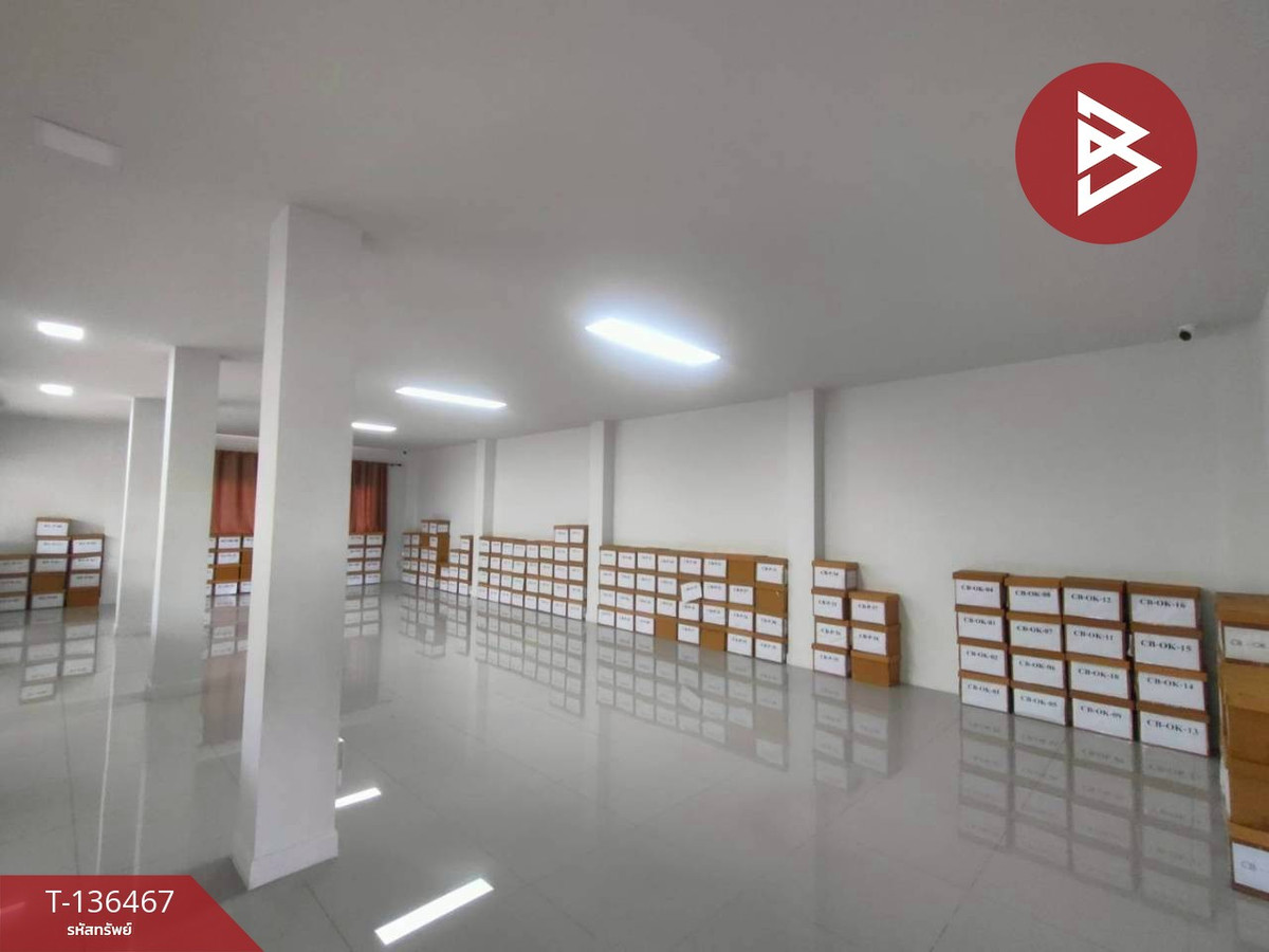 ขายที่ดินพร้อมสิ่งปลูกสร้าง เนื้อที่ 1 ไร่ 2 งาน 40.7 ตร.วา แปลงยาว ฉะเชิงเทรา