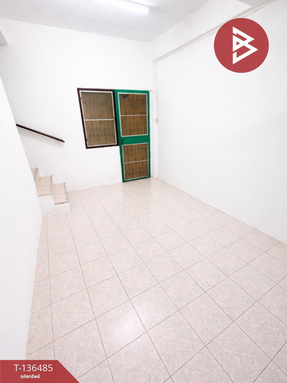 ขายทาวน์เฮ้าส์หลังริมสุดซอย หมู่บ้านเลขที่ 5 สมุทรสาคร