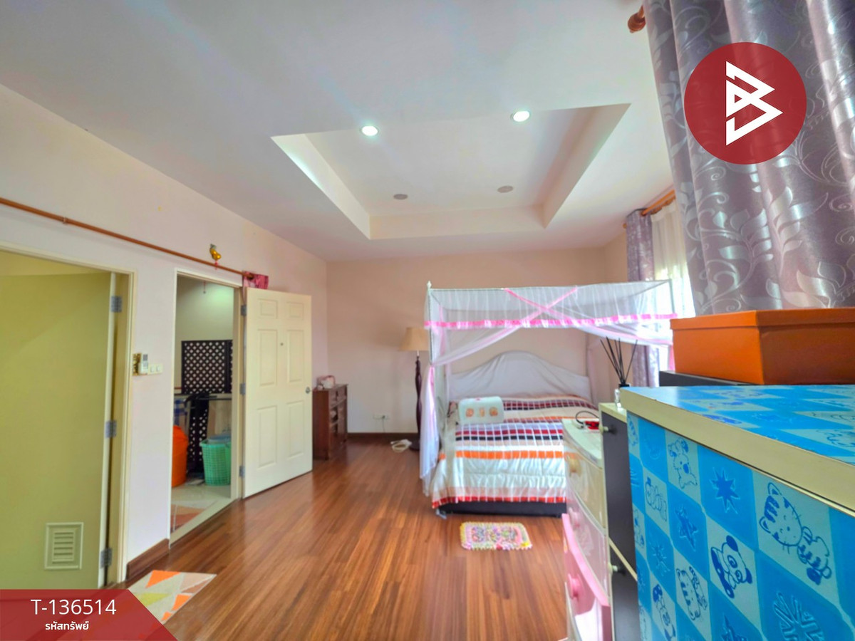 ขายทาวน์เฮ้าส์ เนื้อที่ 24 ตารางวา ศรีราชา ชลบุรี