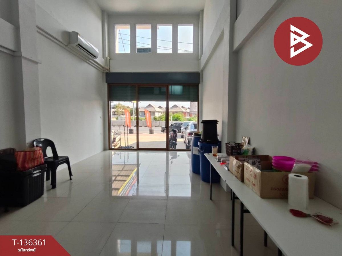 ขายอาคารพาณิชย์ 3 ชั้น เนื้อที่ 21.2 ตร.วา ห้วยกะปิ ชลบุรี