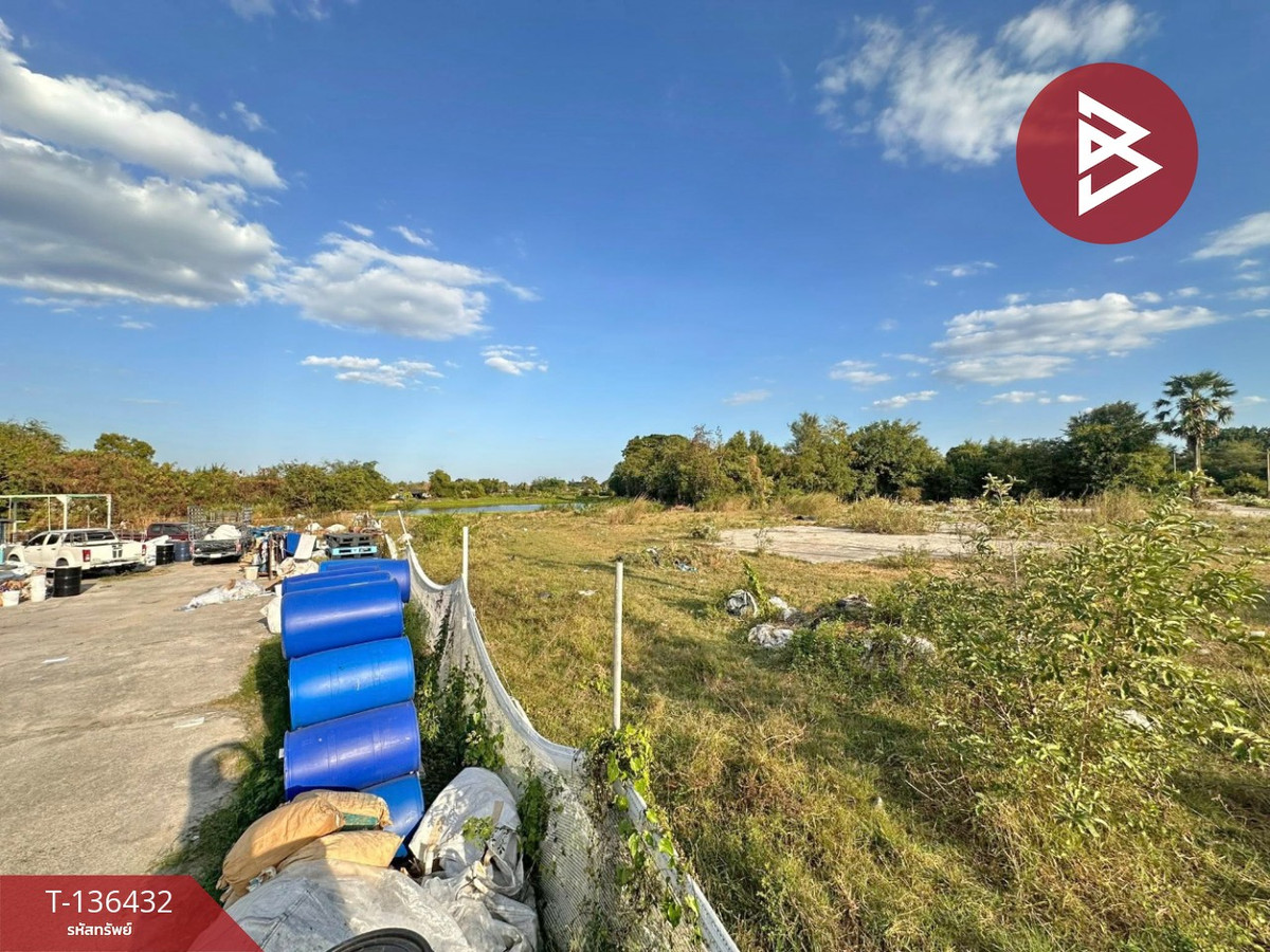 ขายที่ดิน เนื้อที่ 11 ไร่ 2 งาน 24.4 ตร.วา พนัสนิคม ชลบุรี