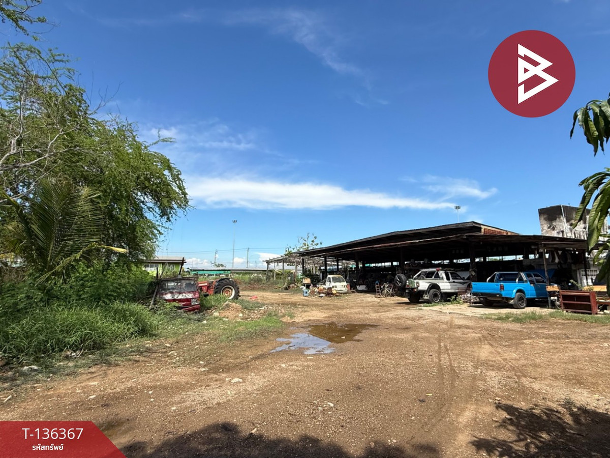 ขายที่ดินพร้อมห้องเช่า เนื้อที่ 1 ไร่ 2 งาน 96 ตารางวา ลาดกระบัง กรุงเทพฯ