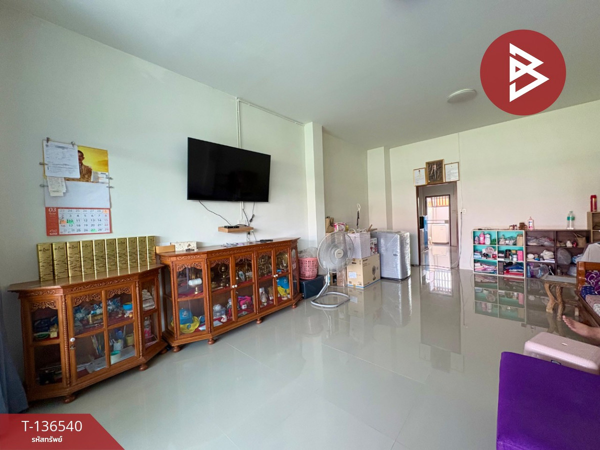 ขายทาวน์เฮ้าส์ เนื้อที่ 30.7 ตารางวา บ้านกล้วย ชัยนาท