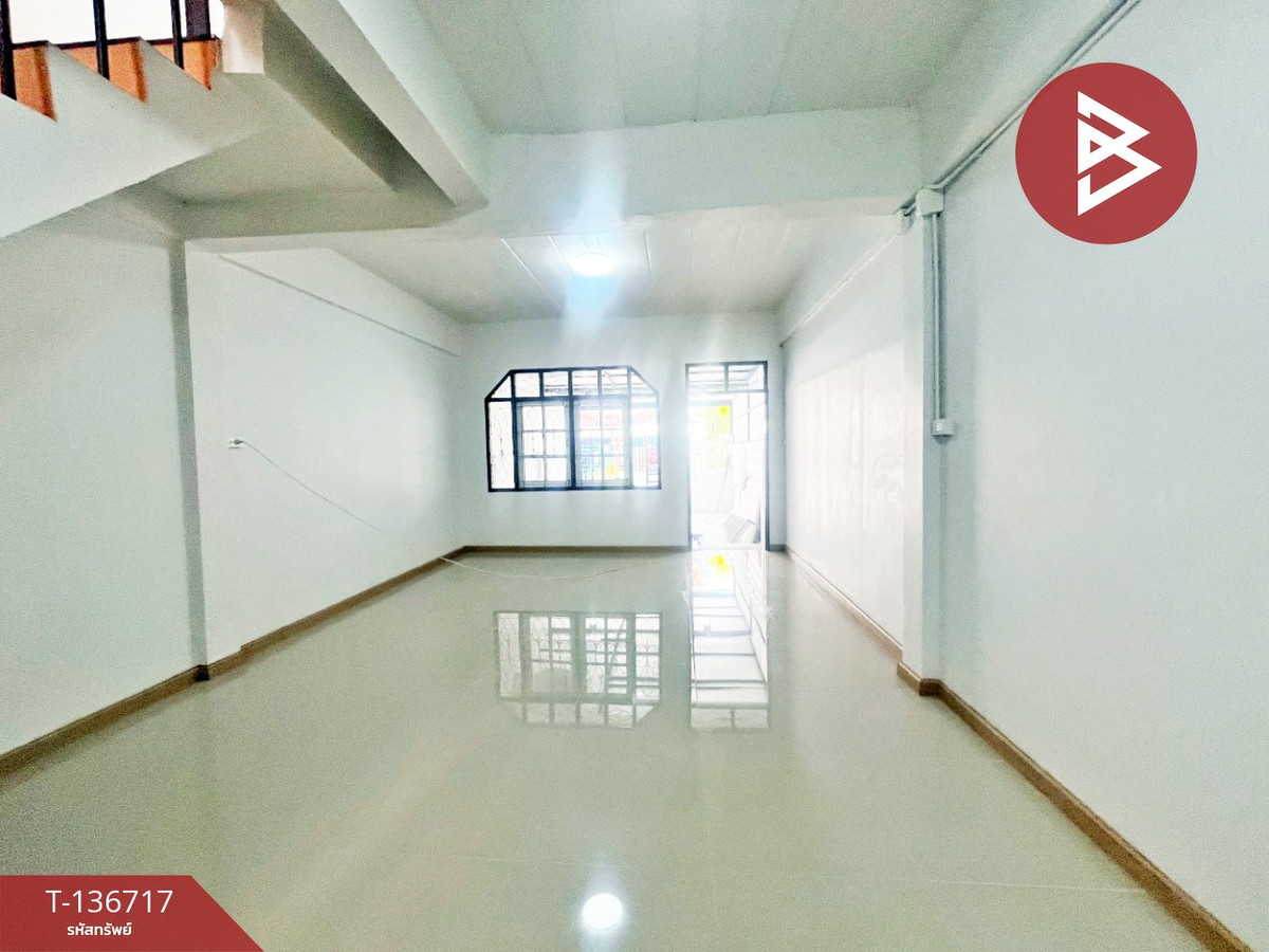 ขายทาวน์เฮ้าส์ หมู่บ้านบูรพาซิตี้ บางวัว บางปะกง ฉะเชิงเทรา