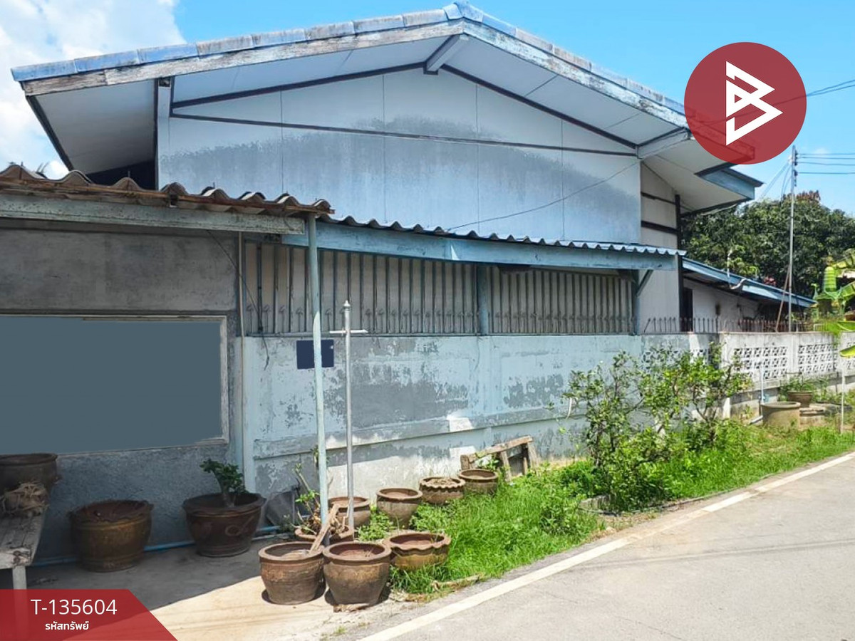 ขายด่วนบ้านเดี่ยวพร้อมที่ดิน เนื้อที่ 2 ไร่ 1 งาน 94 ตารางวา ท่าช้าง สิงห์บุรี ติดถนน