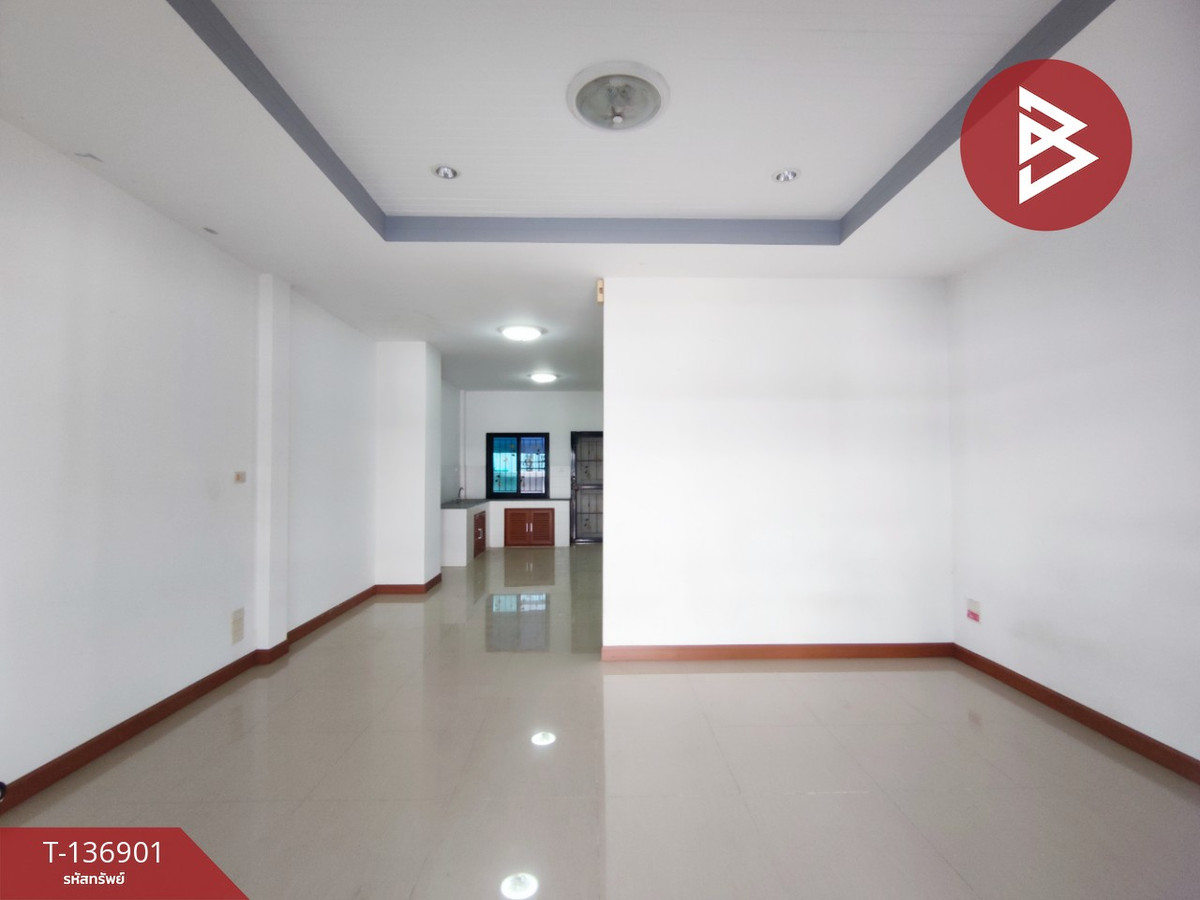 ขายทาวน์เฮ้าส์ หมู่บ้านโชติกา พลัส พานทอง (Chotika Plus Phanthong) ชลบุรี