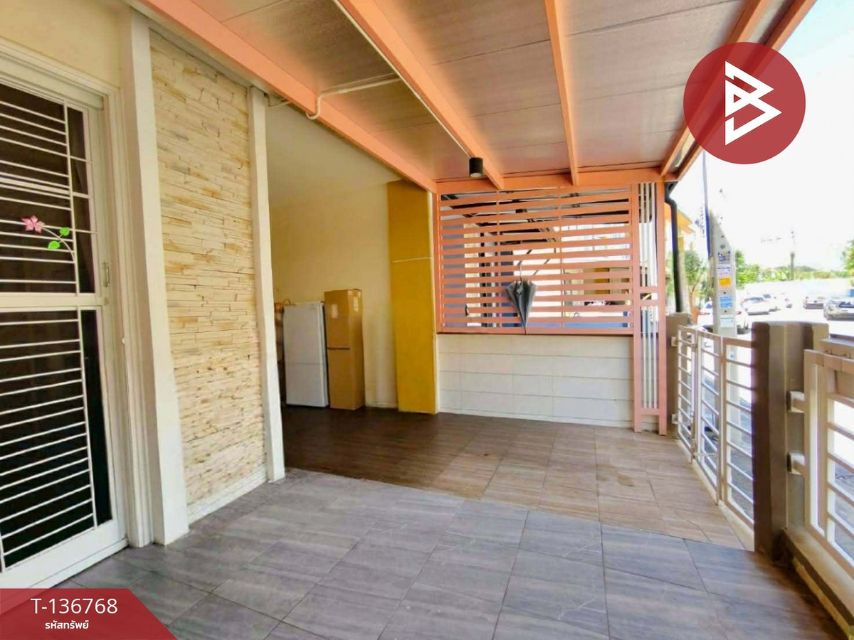 ขายทาวน์เฮ้าส์ หมู่บ้านโกลเด้นทาวน์ ศรีนครินทร์-สุขุมวิท บางเมือง สมุทรปราการ