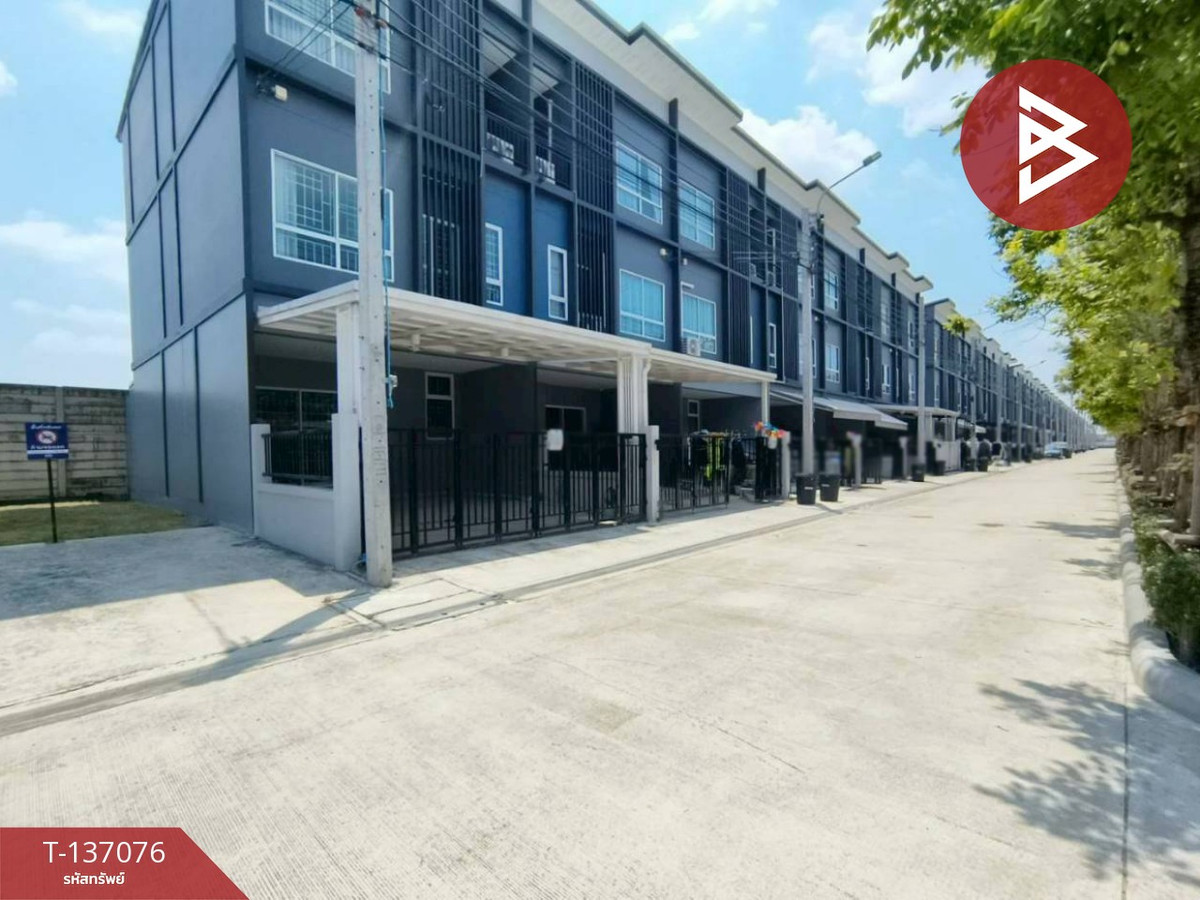 ขายทาวน์โฮม หมู่บ้านสัมมากร อเวนิว สุวรรณภูมิ ลาดกระบัง กรุงเทพมหานคร