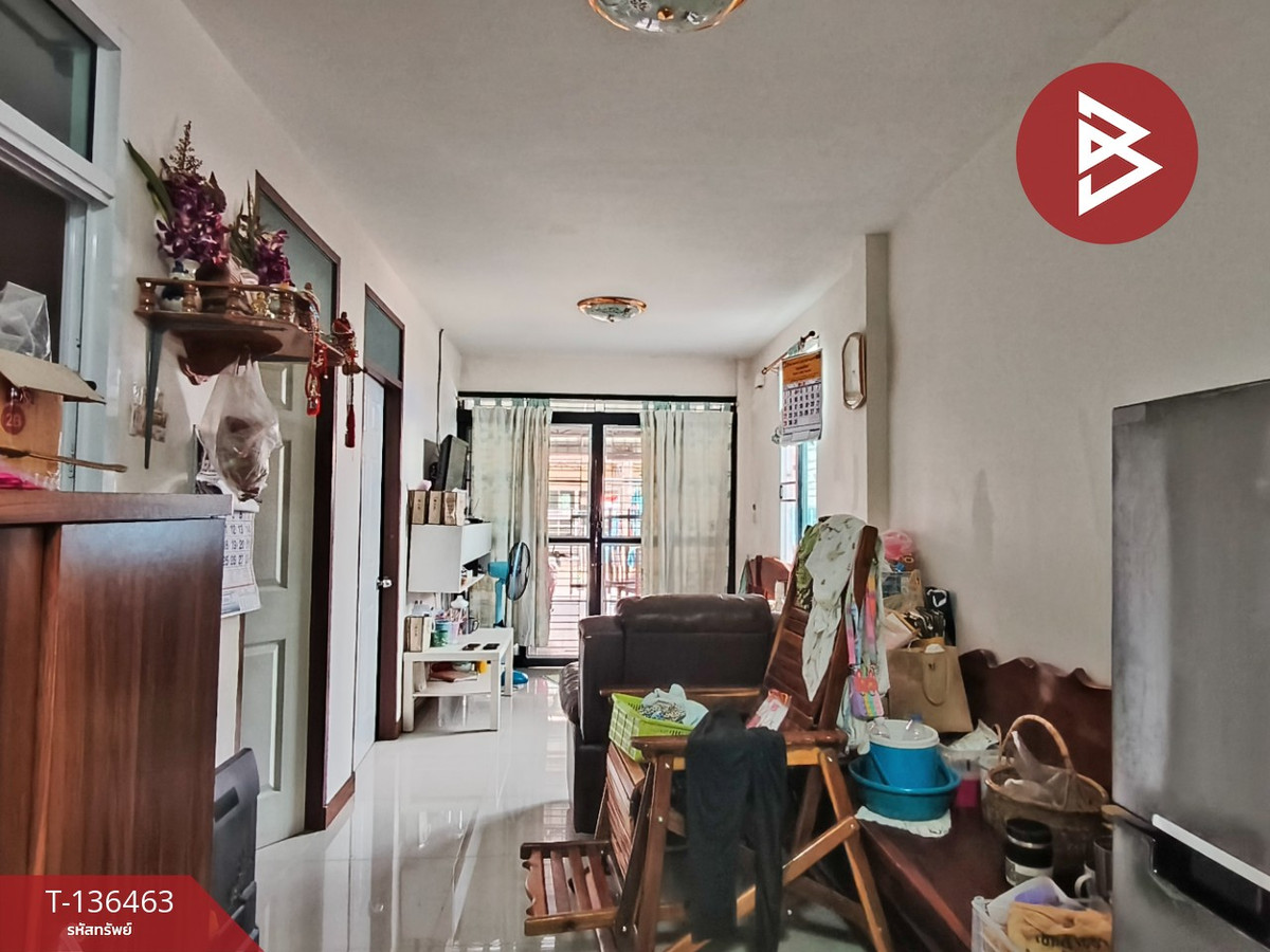 ขายทาวน์เฮ้าส์ หมู่บ้านแกรนด์เซ็นทรัลพาร์ค 3 ชลบุรี ใกล้แม็คโครบ้านบึง