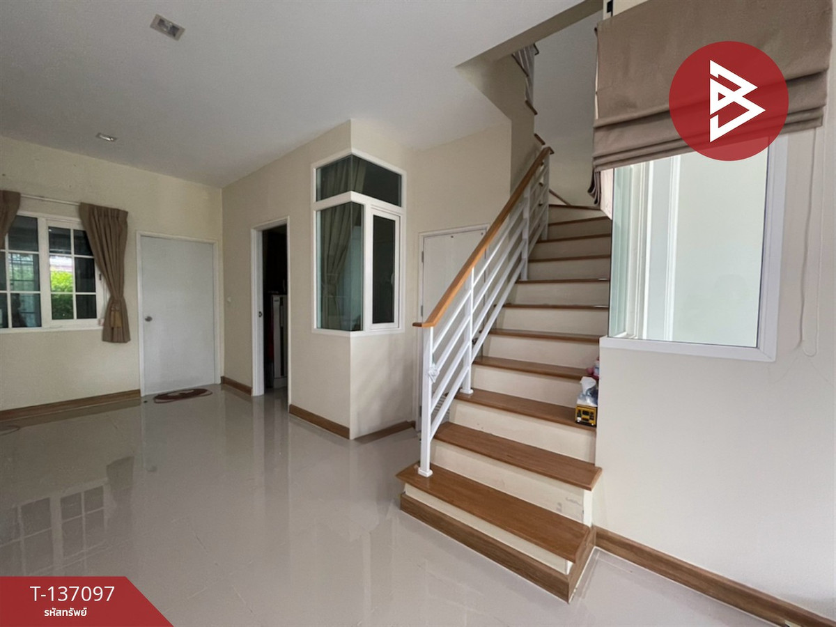 ขายทาวน์เฮ้าส์ 2 ชั้น หมู่บ้านโกลเด้นทาวน์ บางนา-สวนหลวง ประเวศ กรุงเทพมหานคร