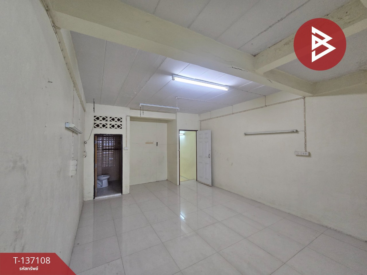 ขายด่วนทาวน์เฮ้าส์ หมู่บ้านวิเศษสุขนคร ซอยเอกชัย 86 กรุงเทพฯ