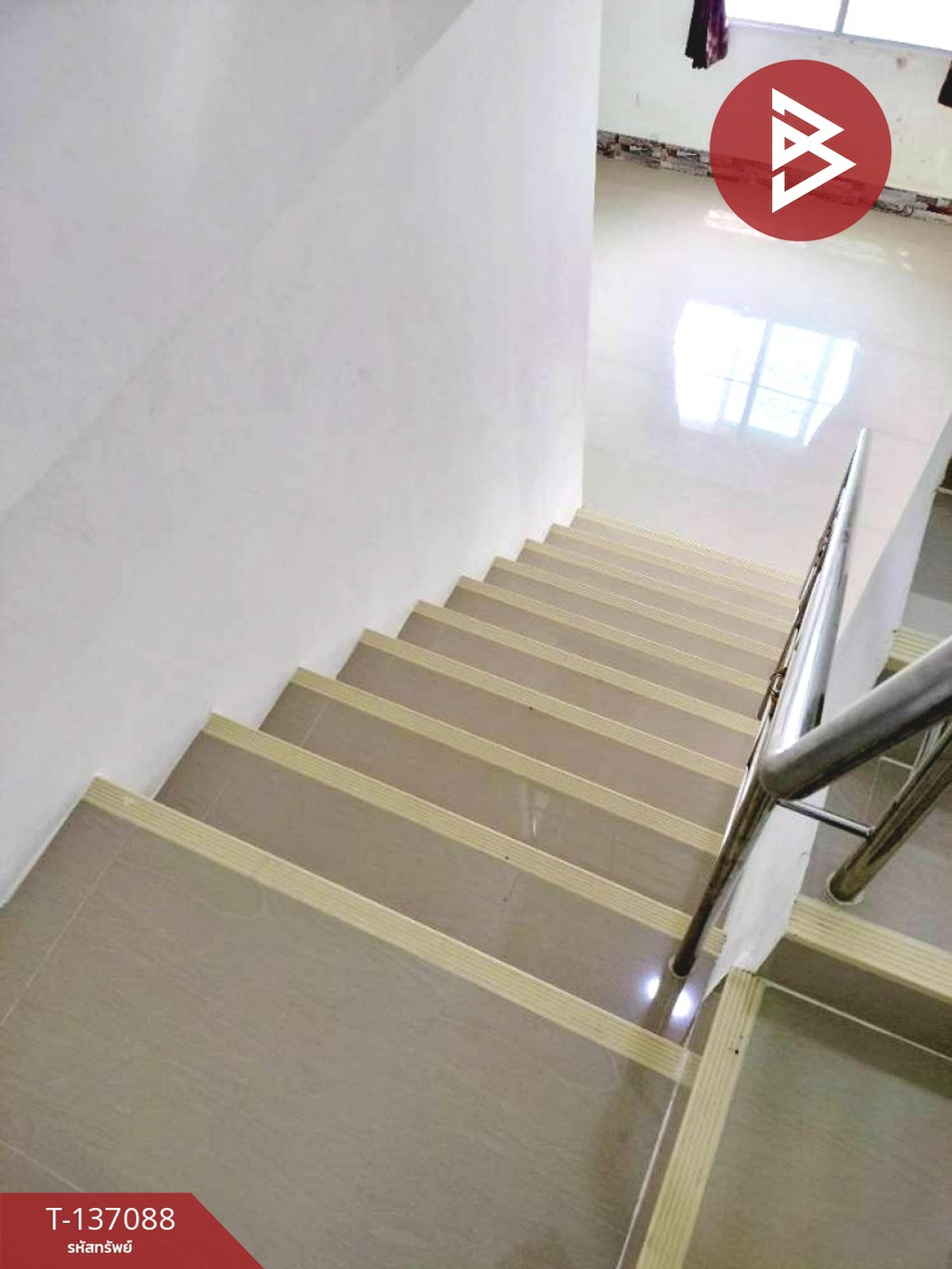 ขายทาวน์เฮ้าส์ หมู่บ้านเฟื่องฟ้าวิลล่า 17 เฟส 5 แพรกษา สมุทรปราการ