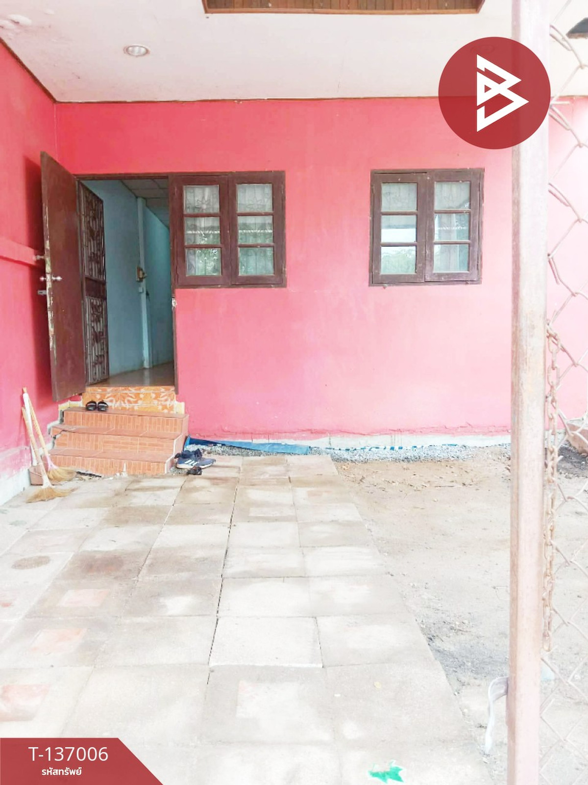 ขายทาวน์เฮ้าส์ หมู่บ้านแสงตะวัน บางเสาธง สมุทรปราการ